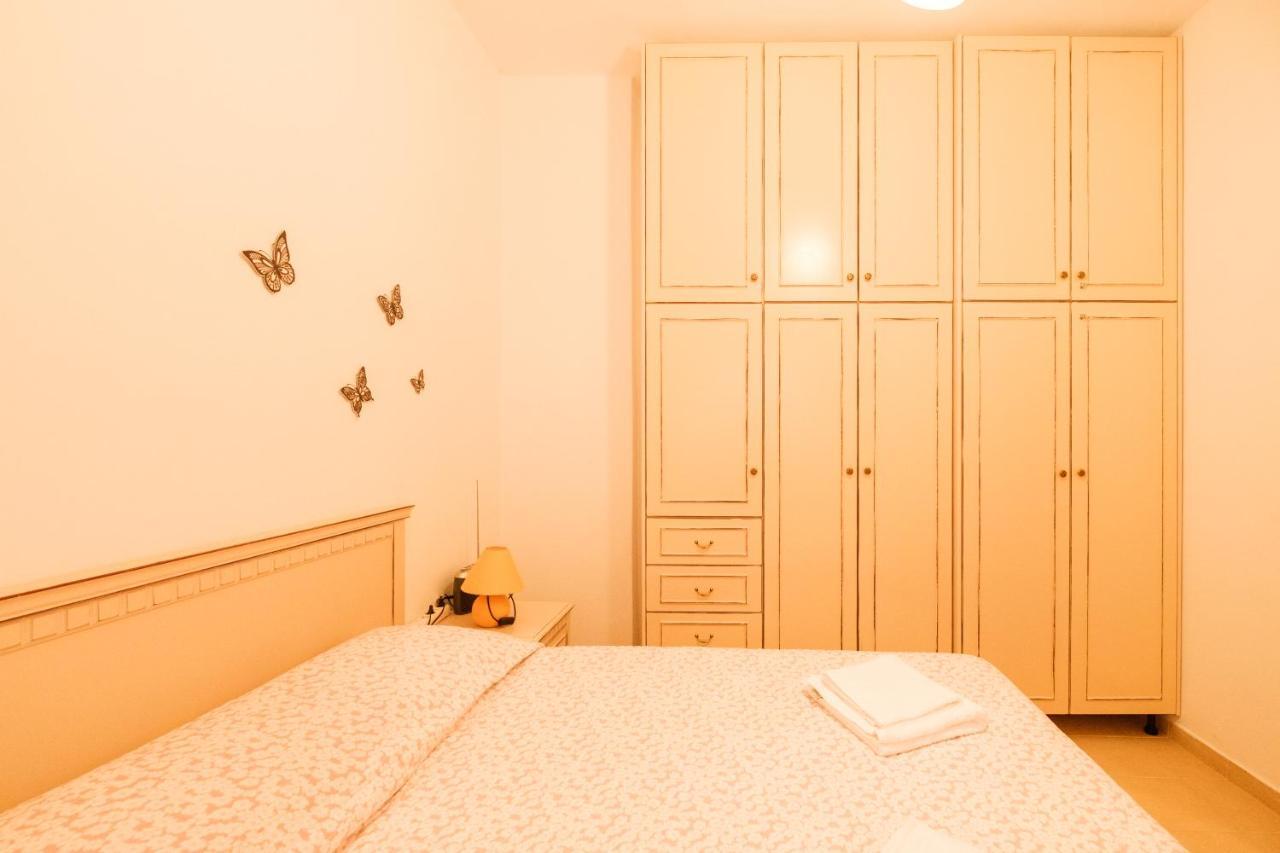 Thalassini Daratsos Ngoại thất bức ảnh